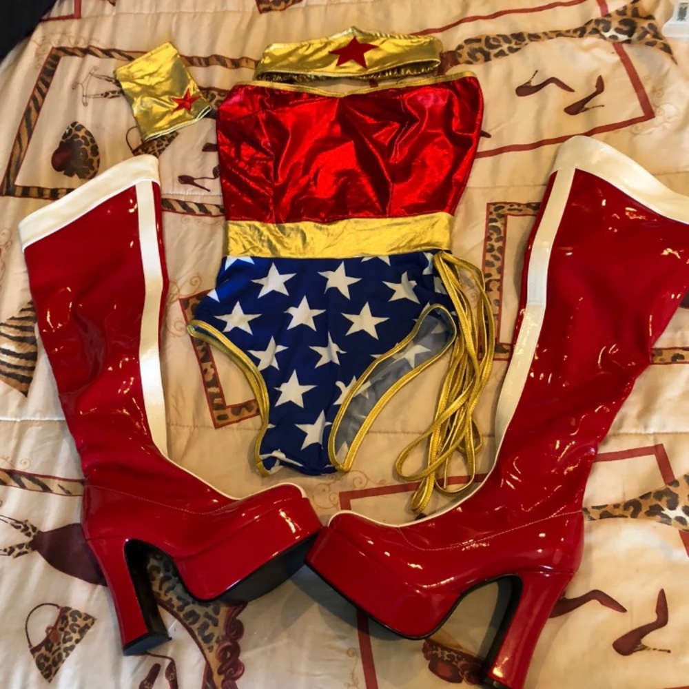 Wonder Woman Halloween Costume